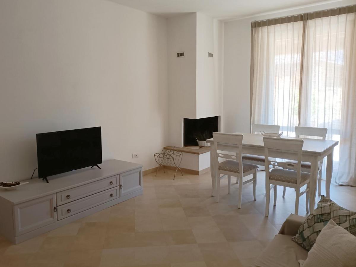 Casa Emilia - Appartamento Per Vacanze - Foligno Ngoại thất bức ảnh